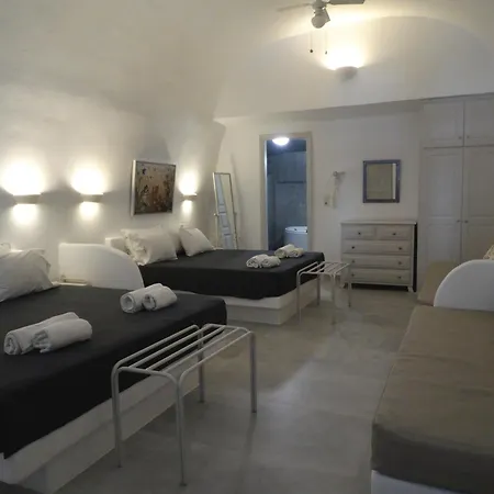 Yposkafo - - Santorini Hébergement de vacances *