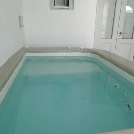 Yposkafo - - Santorini *