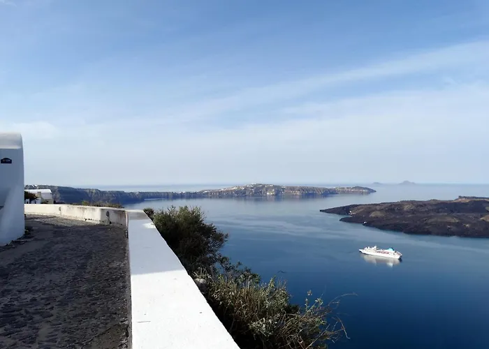 Yposkafo - - Santorini