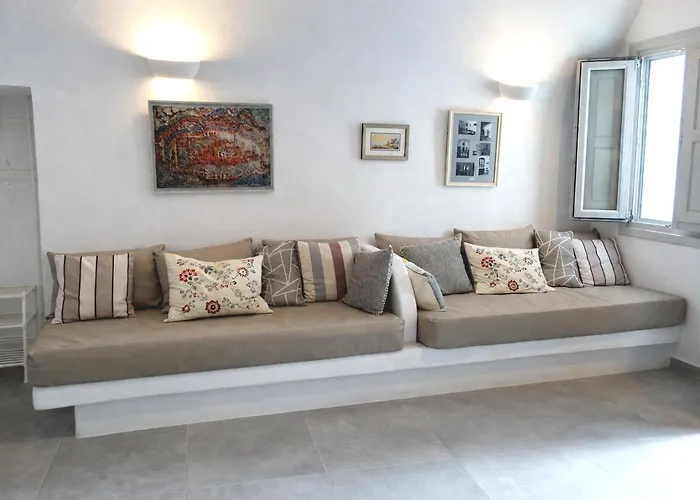 Yposkafo - - Santorini Fira (Santorini)